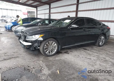 2015 Hyundai Genesis 3.8 z USA, uszkodzony, nr VIN KMHGN4JE7FU093825